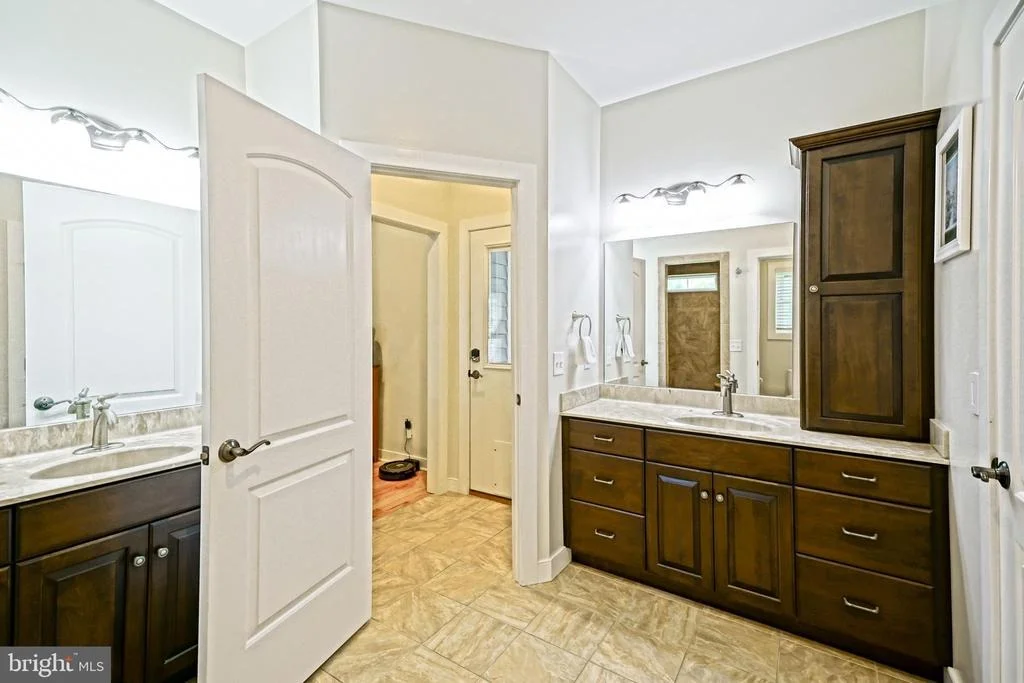 Photo of 35494 RED TAIL ROAD