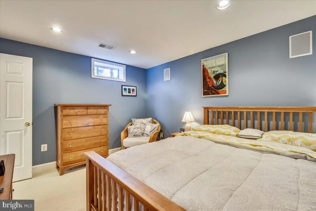 Photo of 25861 SPRING FARM CIRCLE