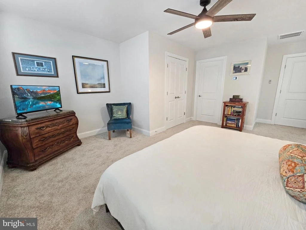 Photo of 33768 CATCHING COVE COURT