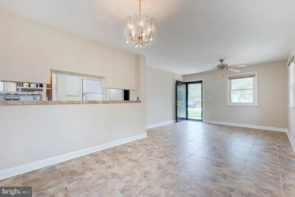 Photo of 403 JOPORTER DRIVE