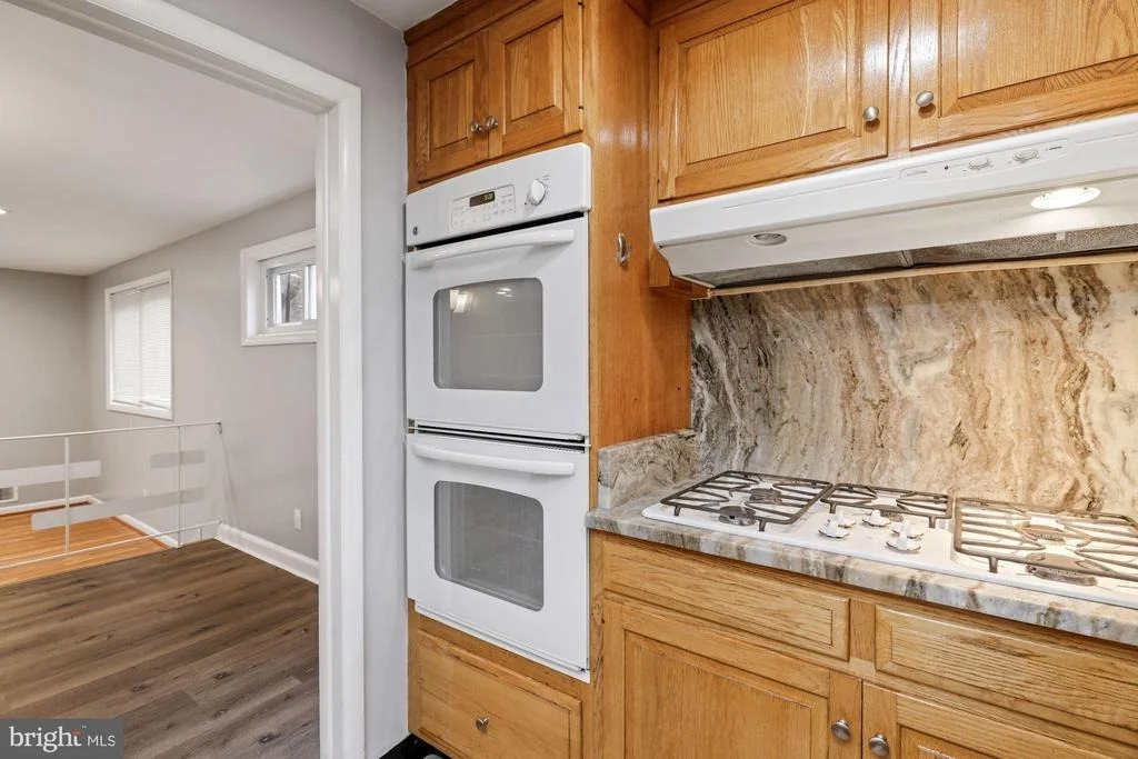 Photo of 12506 MONTCLAIR DRIVE