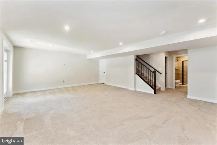 Photo of 39 OAK ROAD