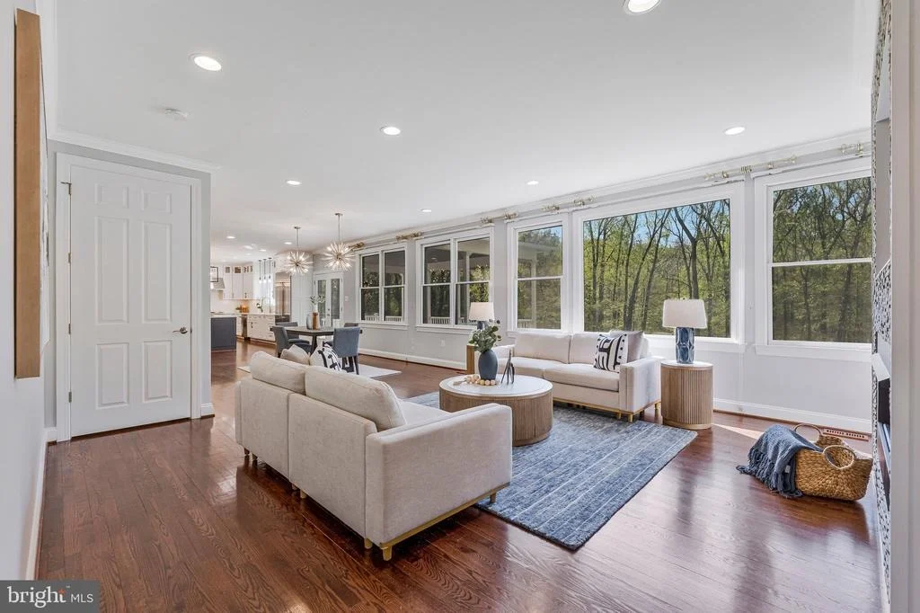 Photo of 8611 BROOK ROAD