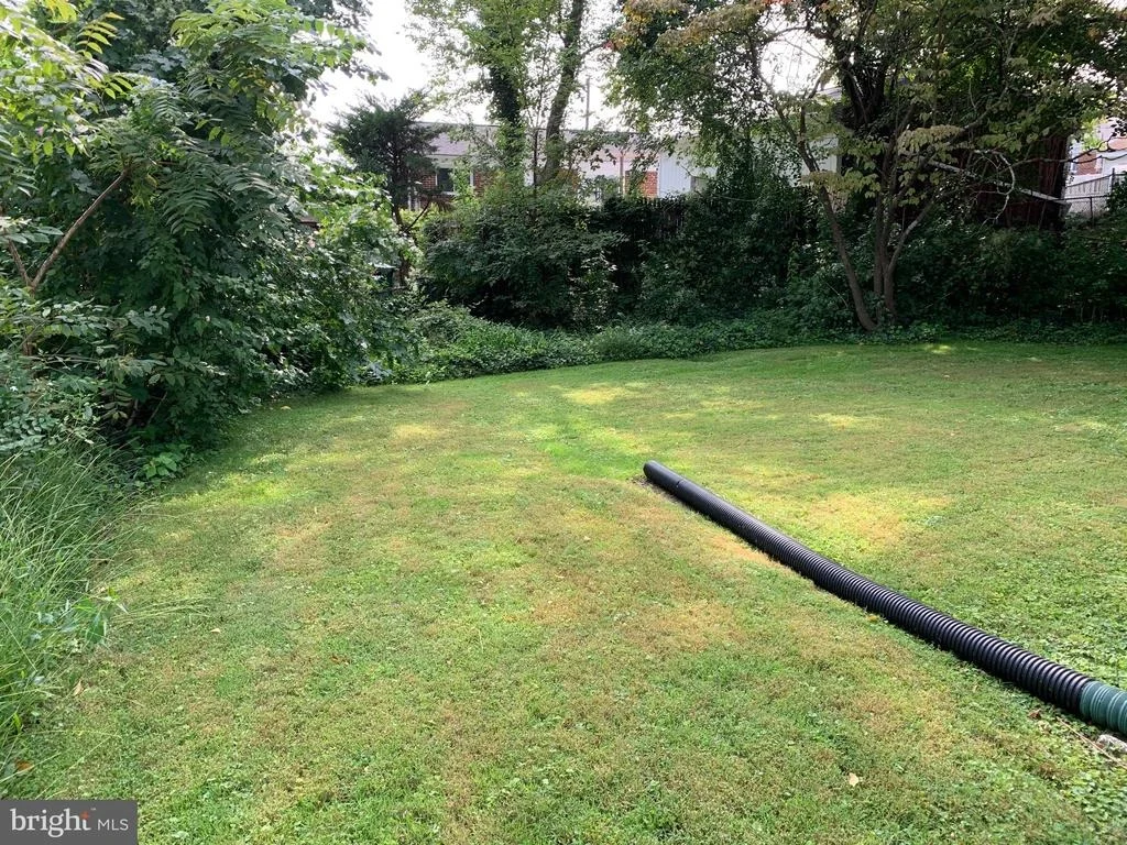 Photo of 2806 WEISMAN ROAD