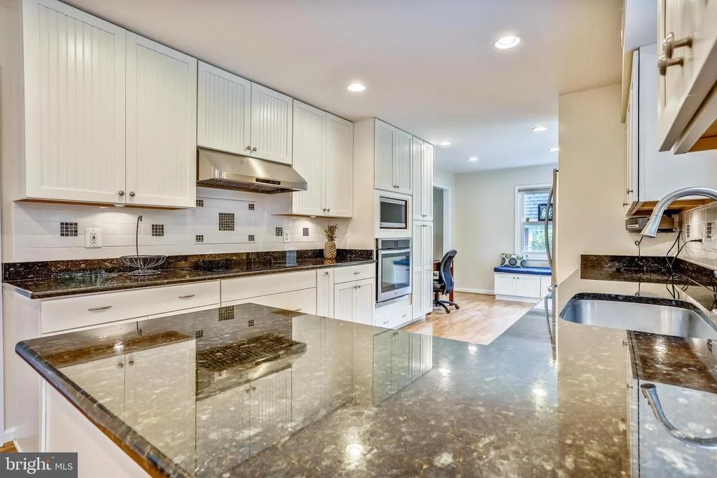 Photo of 14020 RIPPLING BROOK DRIVE
