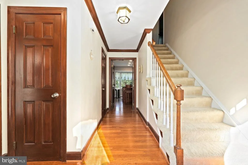 Photo of 10221 EAGLE LANDING COURT