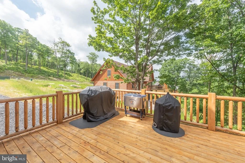 Photo of 828 N CAMP RD