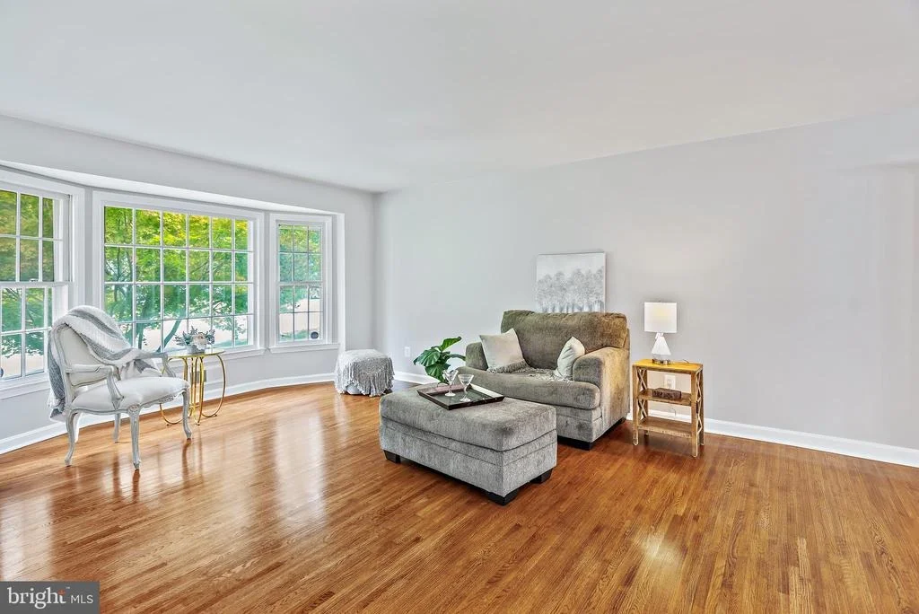 Photo of 604 KENBROOK DRIVE