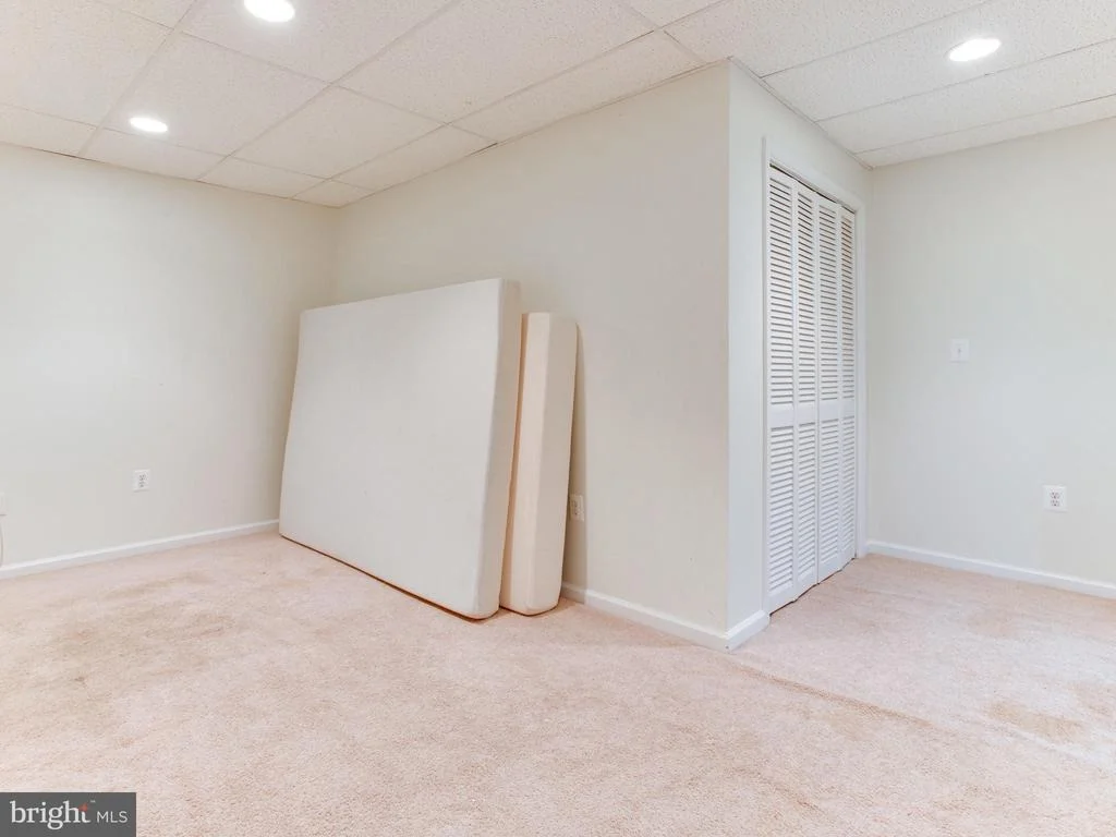 Photo of 9906 GREENVIEW LANE