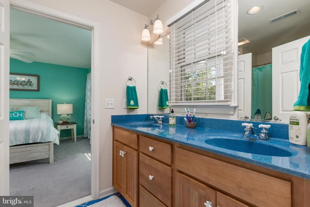 Photo of 141 WILLOW OAK AVENUE