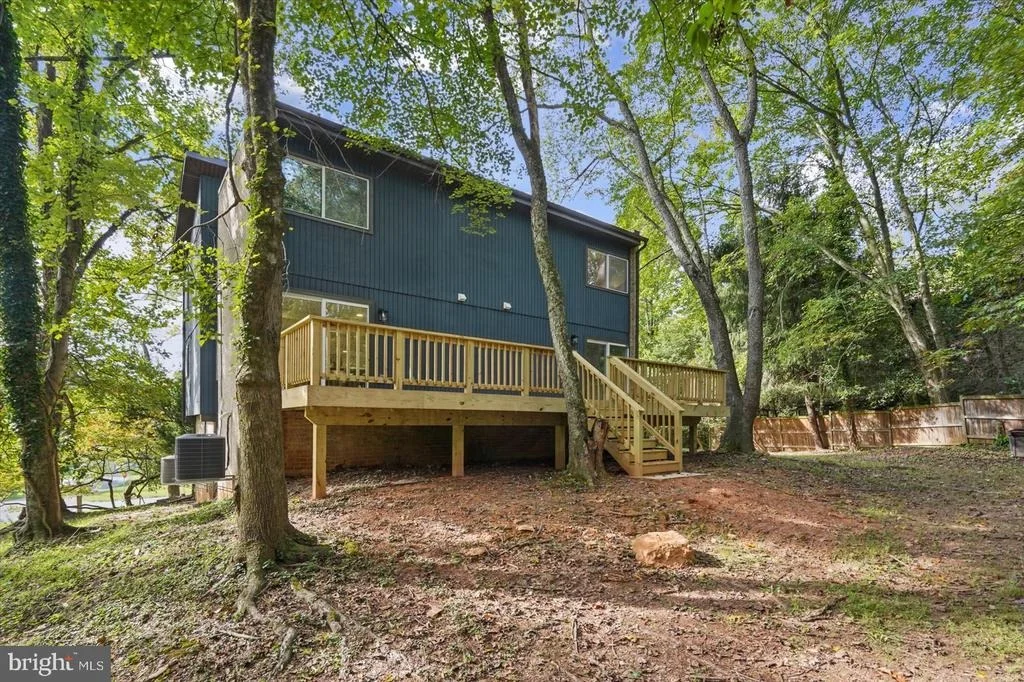 Photo of 101 DELFORD AVENUE