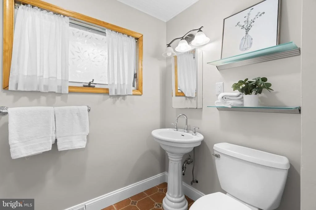Photo of 25 CASCADE ROAD