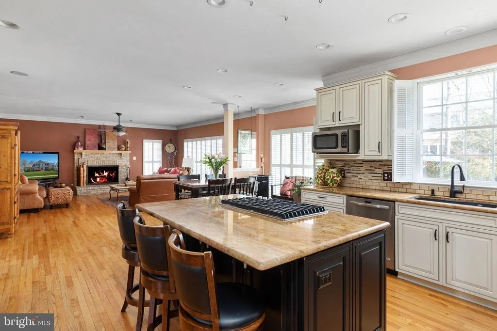 Photo of 7997 SEQUOIA PARK WAY