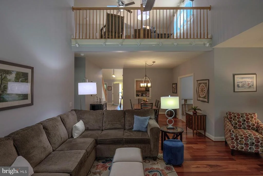 Photo of 18710 DOVER DRIVE
