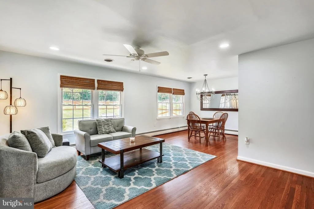 Photo of 24120 DOREEN DRIVE
