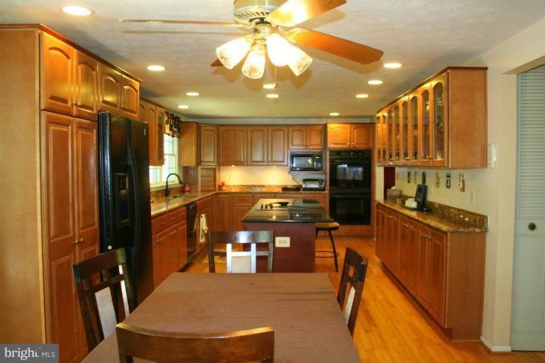 Photo of 12500 CLIFF EDGE DRIVE