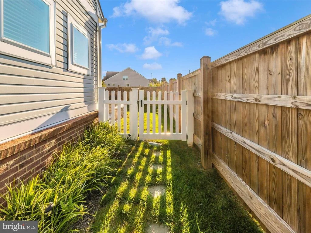 Photo of 11644 MOUNTAIN MIST DRIVE