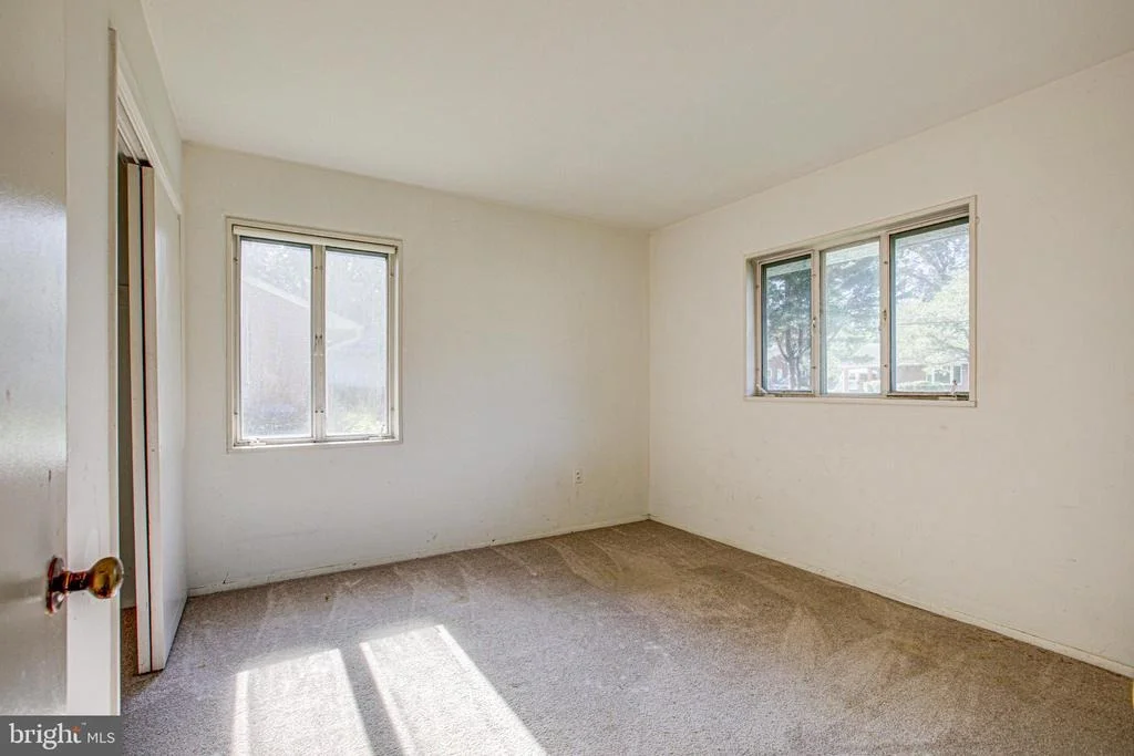 Photo of 7420 AXTON