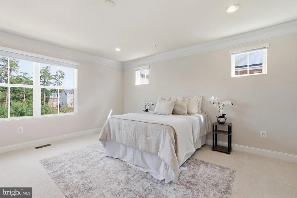 Photo of 7130 BANBURY DRIVE