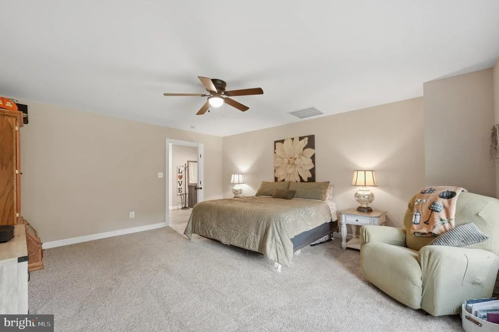 Photo of 295 KING LEAR DRIVE