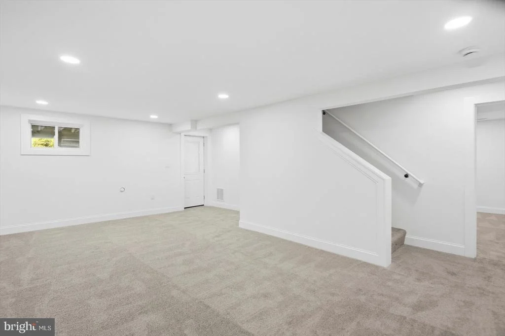 Photo of 9424 COLESVILLE ROAD