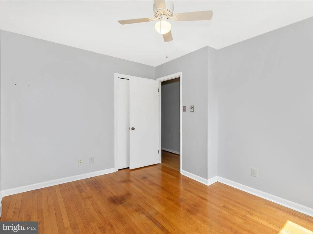 Photo of 22128 PIKESIDE DRIVE