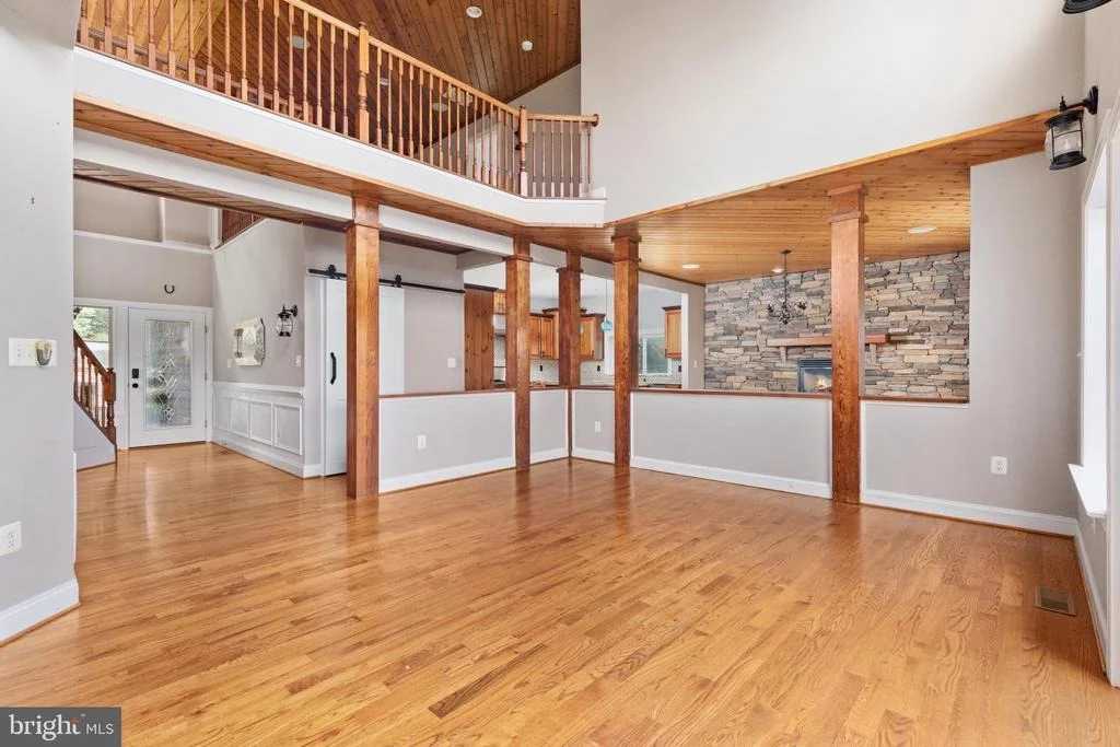 Photo of 111 WATERSIDE LANE
