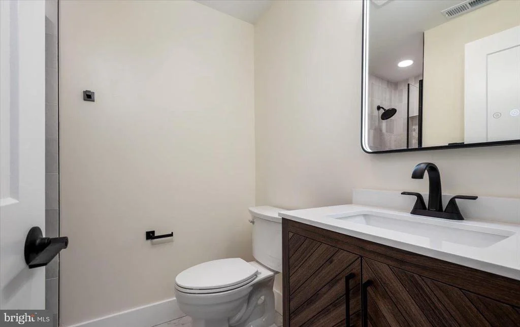 Photo of 2918 E COLD SPRING LANE