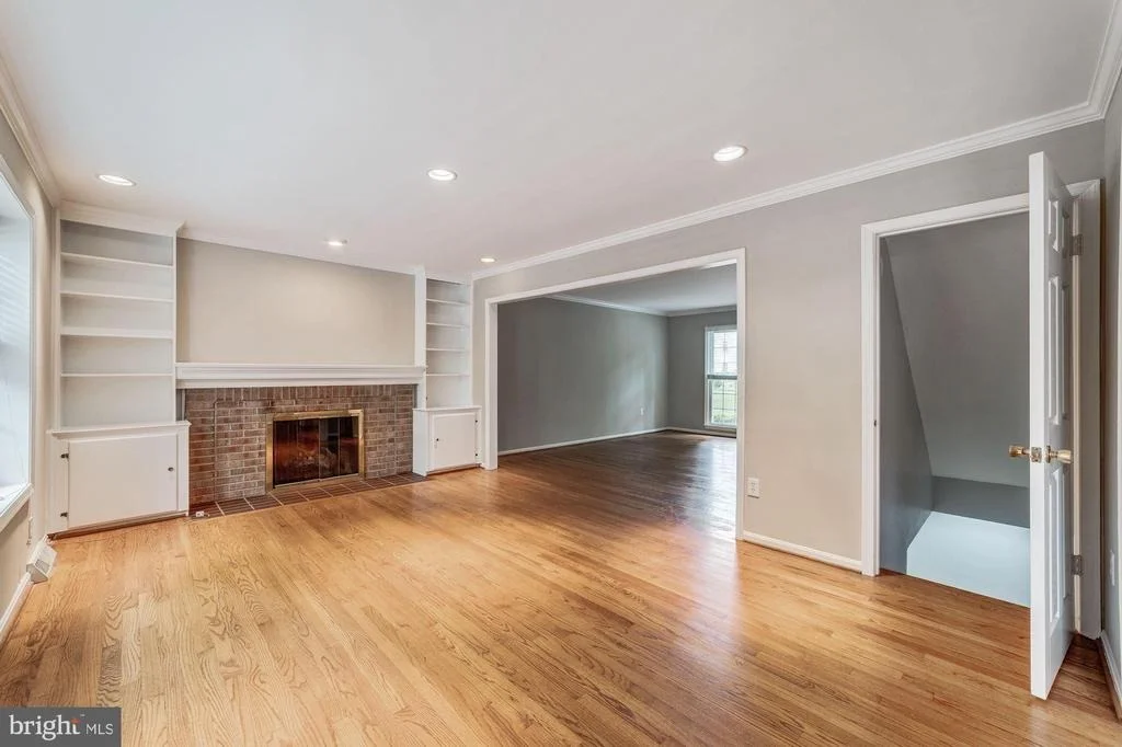 Photo of 5111 KING DAVID BOULEVARD