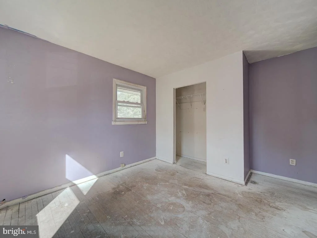 Photo of 9303 KIMBARK AVENUE