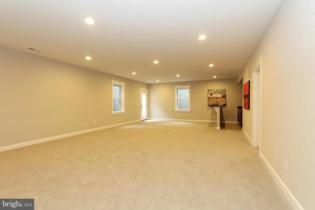 Photo of 6403 OLD DOMINION DRIVE