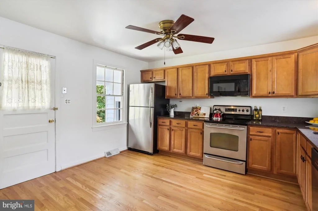 Photo of 17 PIPING ROCK DRIVE