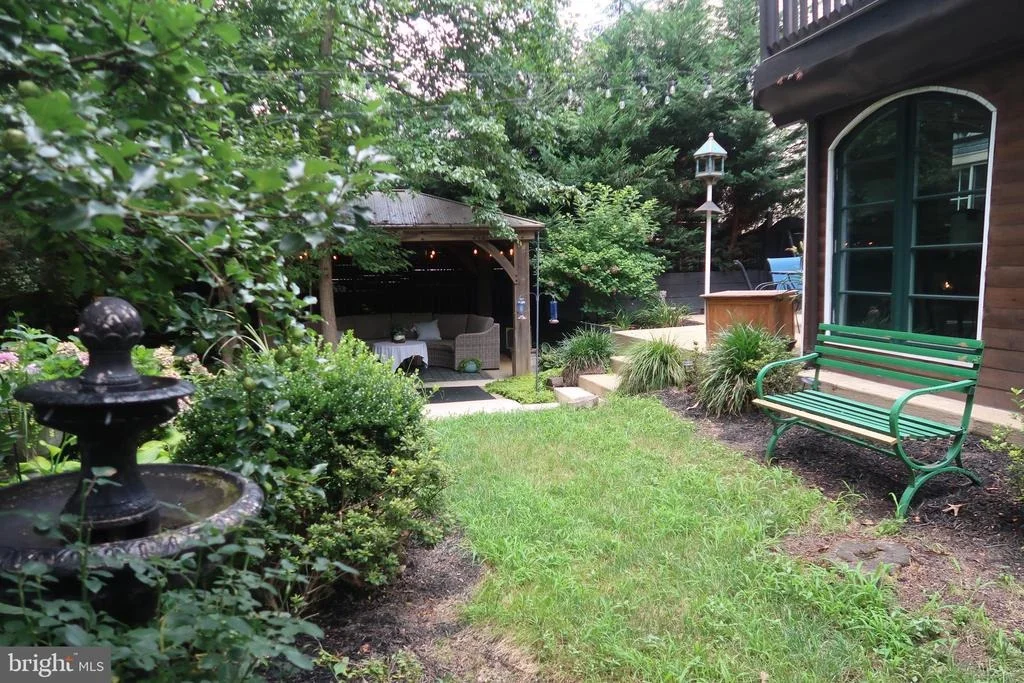 Photo of 338 FAIRFIELD DRIVE FAIRFIELD DRIVE