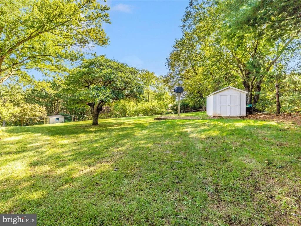Photo of 7291 BEECHTREE LANE