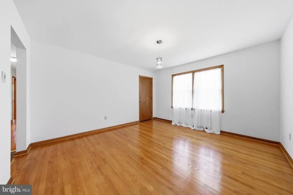 Photo of 7913 JUNIPER DRIVE