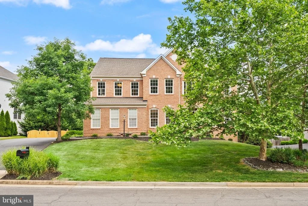 Photo of 22566 FOREST RUN DRIVE