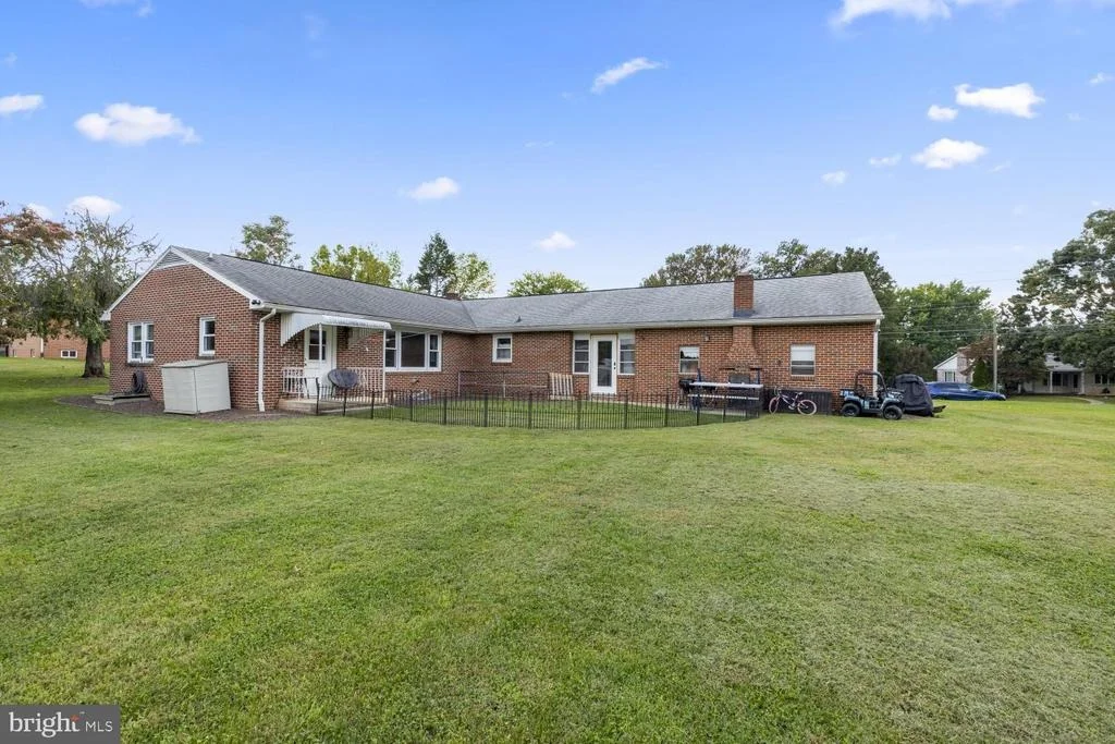 Photo of 3 DELLA LANE