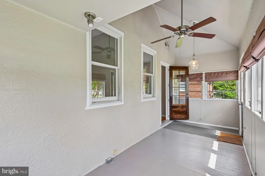 Photo of 302 LINDEN AVENUE