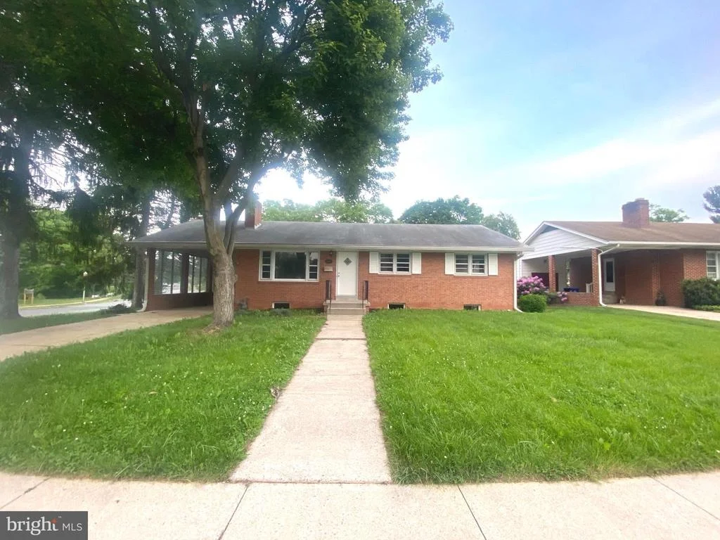 Photo of 600 WYNGATE DRIVE