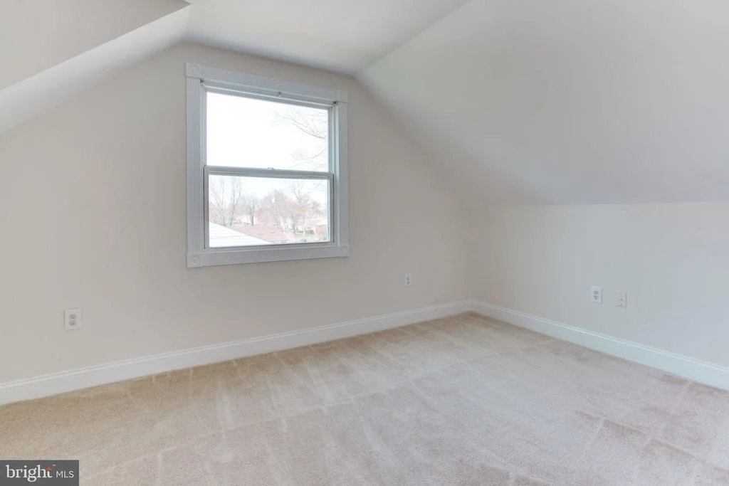 Photo of 9429 LAFAYETTE AVENUE
