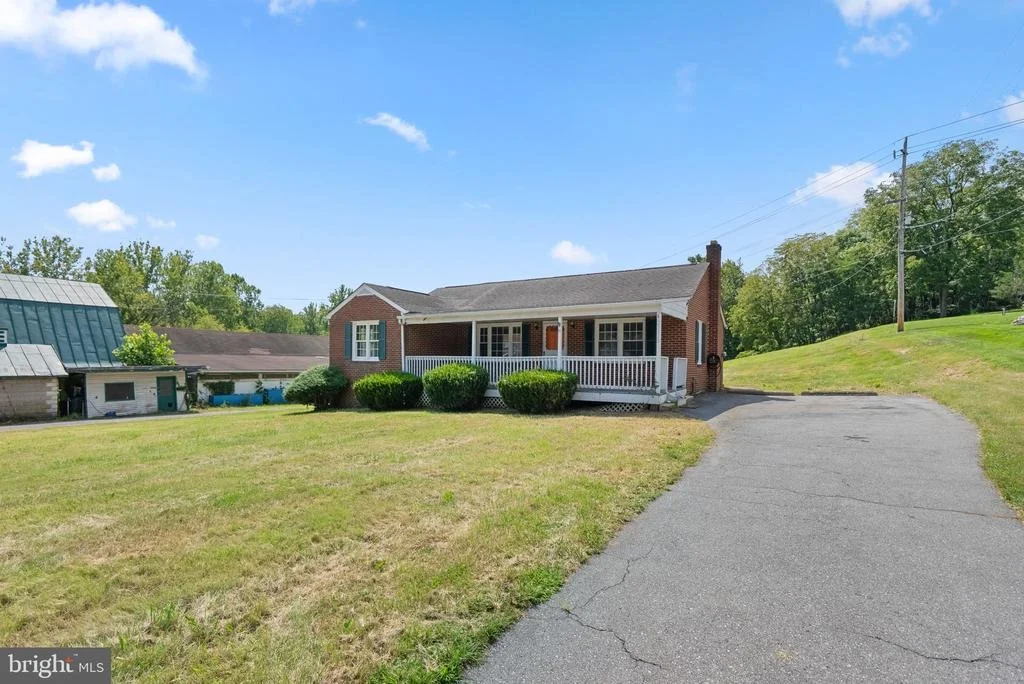 Photo of 25810 FREDERICK
