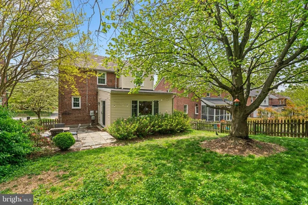 Photo of 636 OVERBROOK ROAD