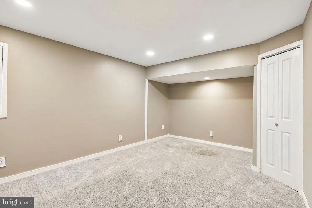 Photo of 5911 N DAKOTA DRIVE