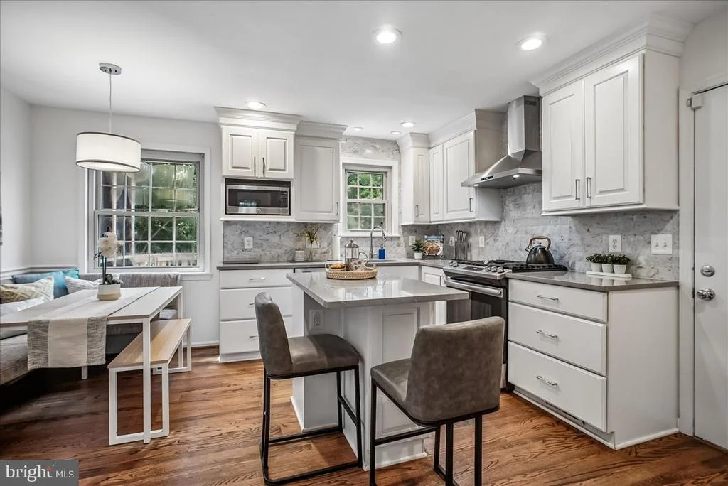 Photo of 9357 CHESTNUT KNOLLS DRIVE
