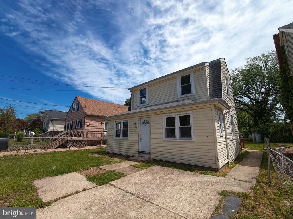 Photo of 7 CARVER STREET