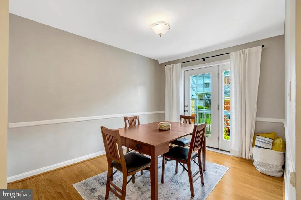 Photo of 3907 FAIRVIEW DRIVE