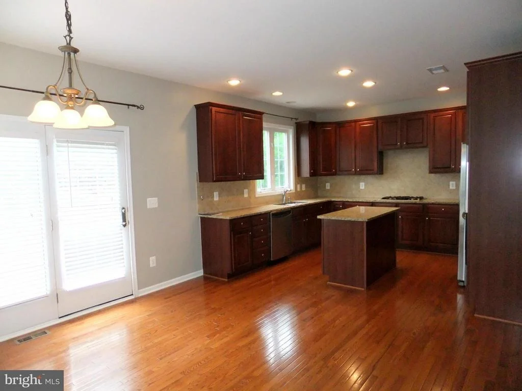 Photo of 25354 JUSTICE DRIVE