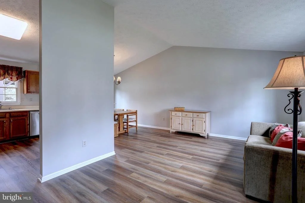 Photo of 9363 KINGS GRANT ROAD