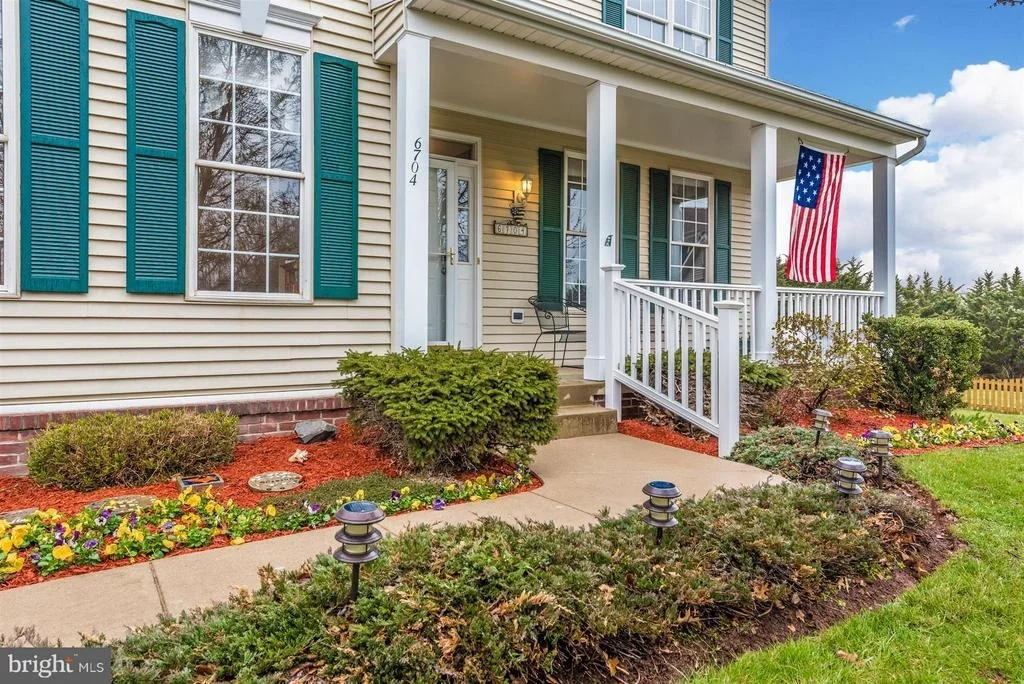 Photo of 6704 HEIRLOOM COURT