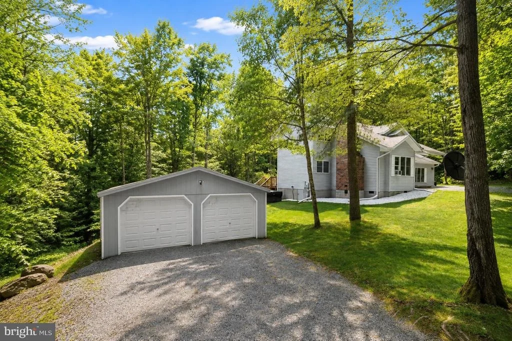 Photo of 632 LIMPOPO LANE